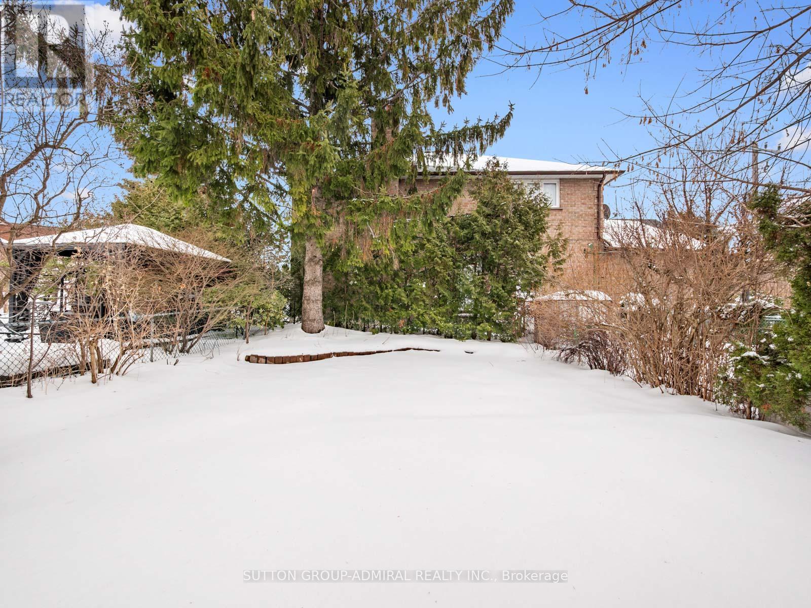 3 Larksong Court, Toronto, Ontario  M4A 2T5 - Photo 41 - C12811400