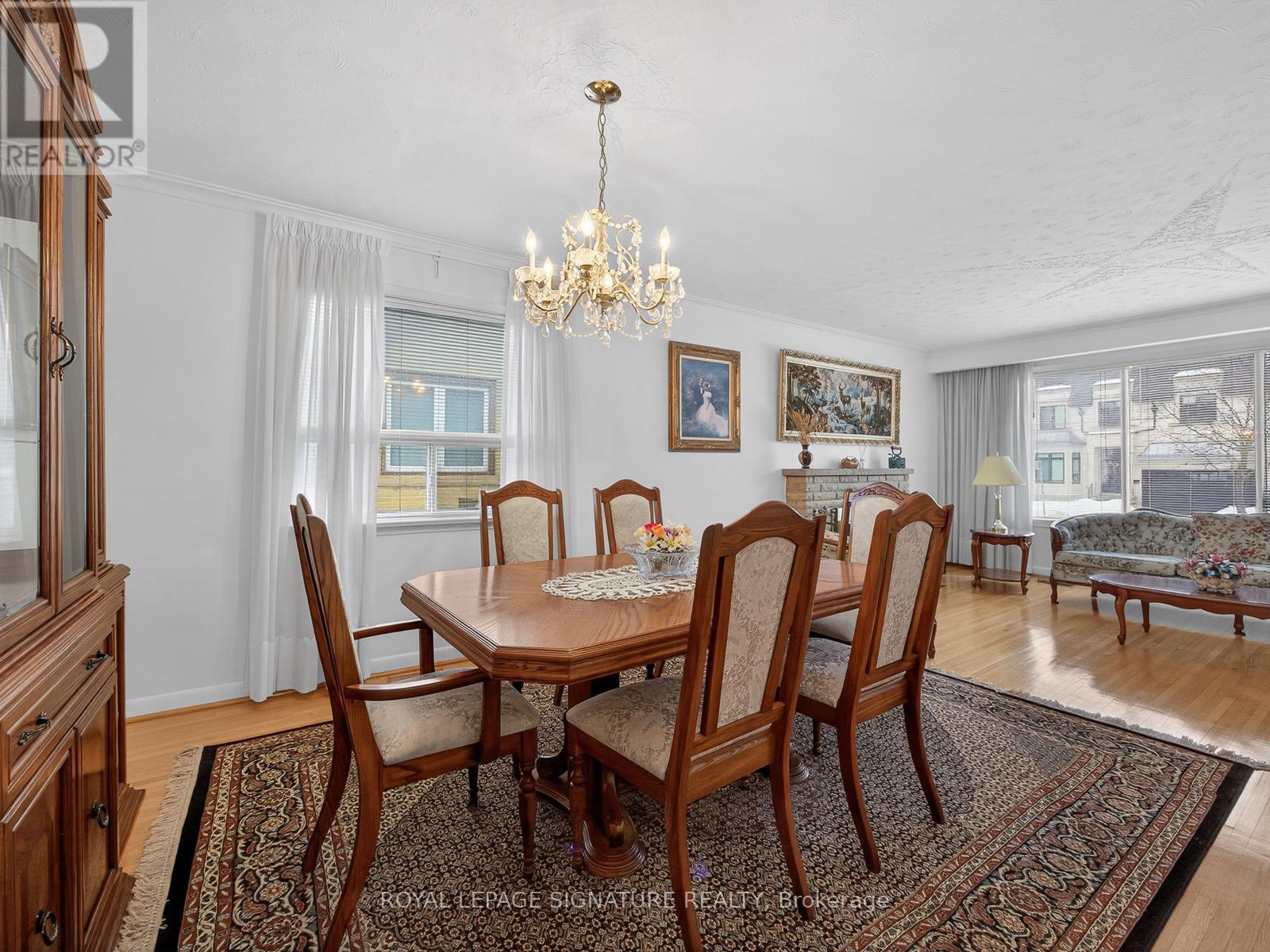 108 Churchill Avenue, Toronto, Ontario  M2N 1Z1 - Photo 9 - C12811460