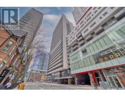 1711 - 330 RICHMOND STREET W, Toronto, Ontario