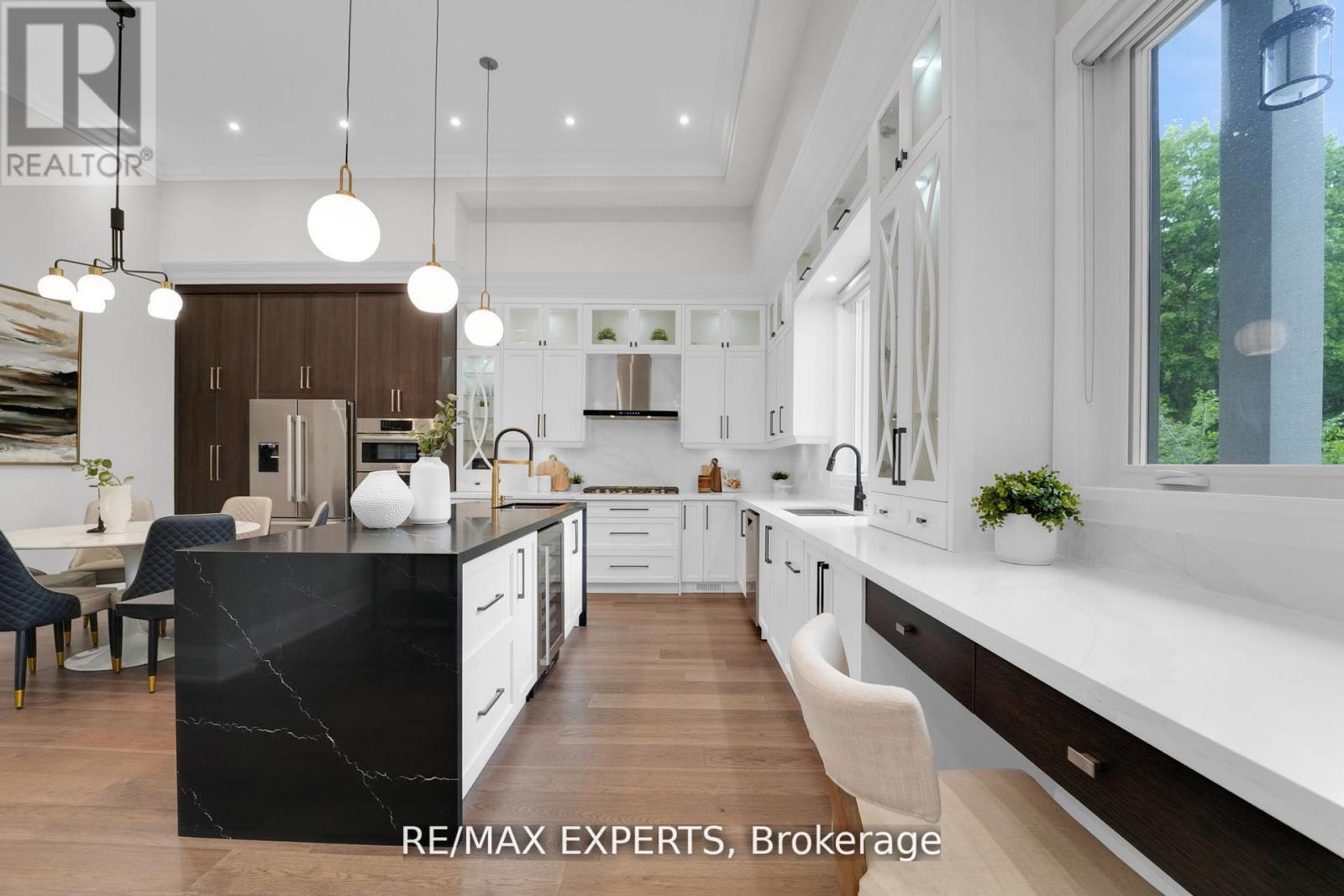 92 Churchill Avenue, Toronto, Ontario  M2N 1Z1 - Photo 12 - C12811524