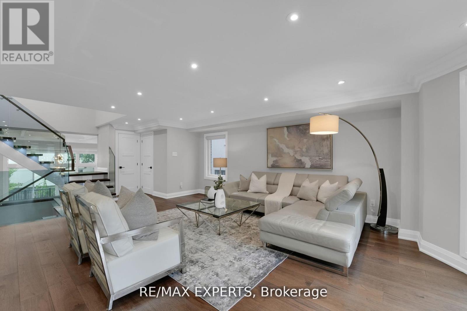 92 Churchill Avenue, Toronto, Ontario  M2N 1Z1 - Photo 23 - C12811524