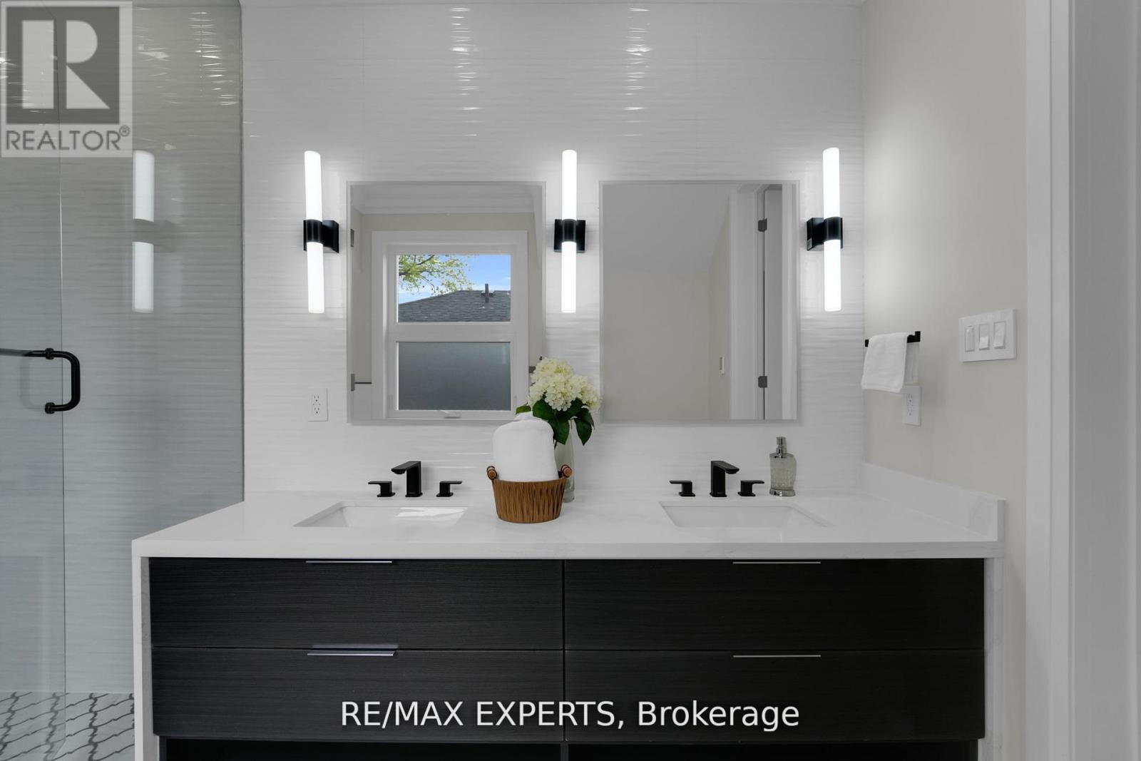 92 Churchill Avenue, Toronto, Ontario  M2N 1Z1 - Photo 32 - C12811524