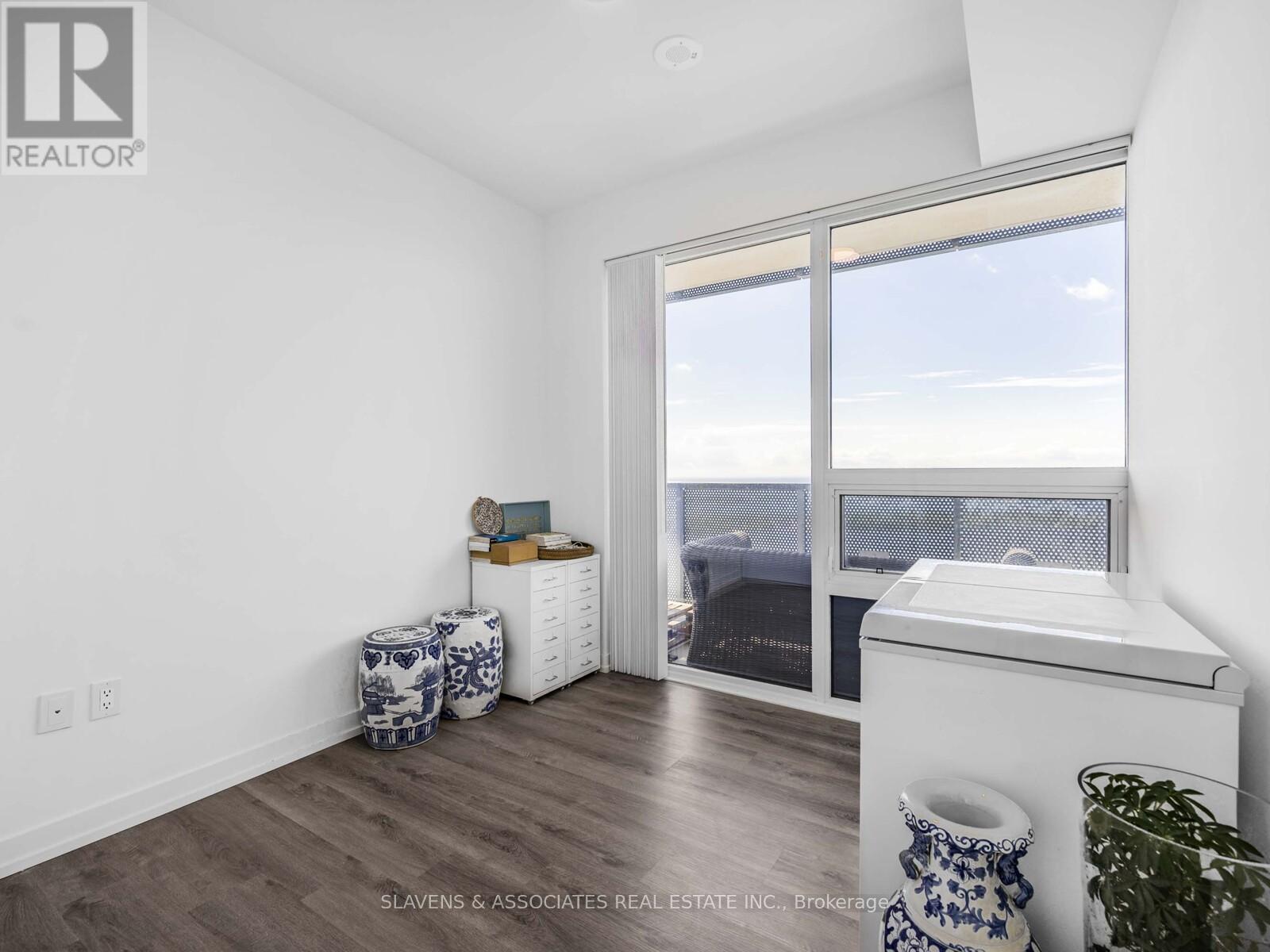 6609 - 138 Downes Street, Toronto, Ontario  M5E 0E4 - Photo 12 - C12811530