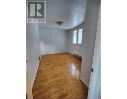 116B Riverside East Street