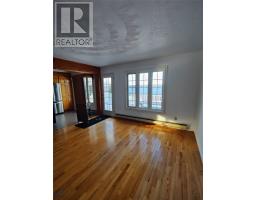 116B Riverside East Street