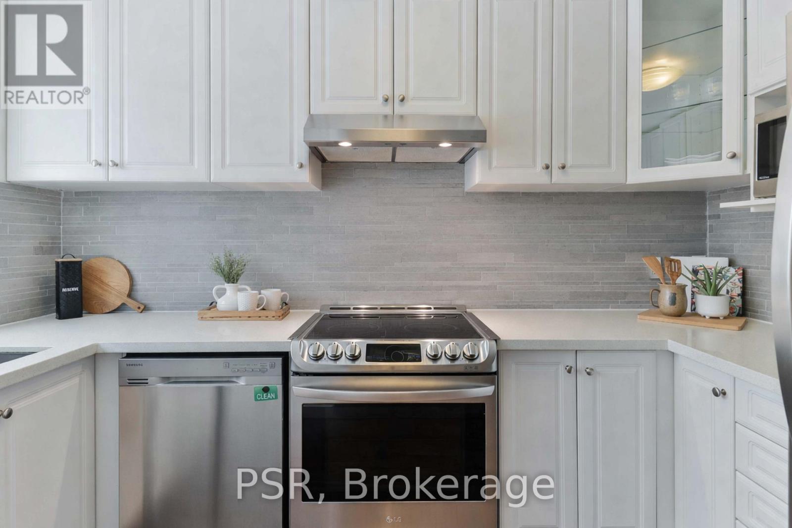 46 Galbraith Avenue, Toronto, Ontario  M4B 2B5 - Photo 10 - E12811318