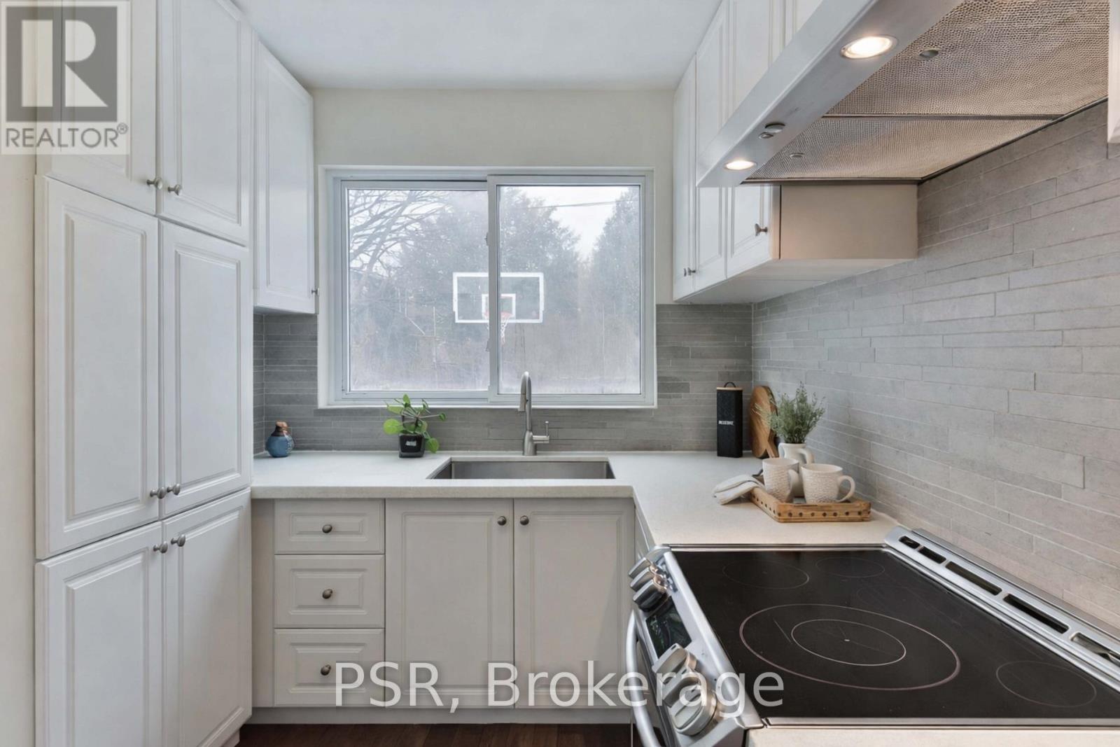 46 Galbraith Avenue, Toronto, Ontario  M4B 2B5 - Photo 11 - E12811318