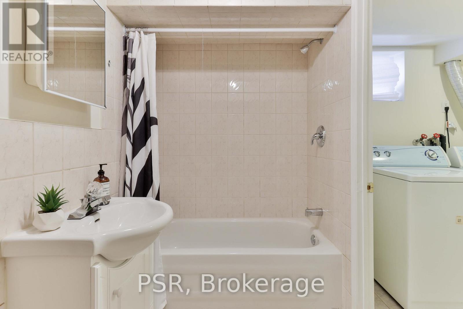 46 Galbraith Avenue, Toronto, Ontario  M4B 2B5 - Photo 34 - E12811318