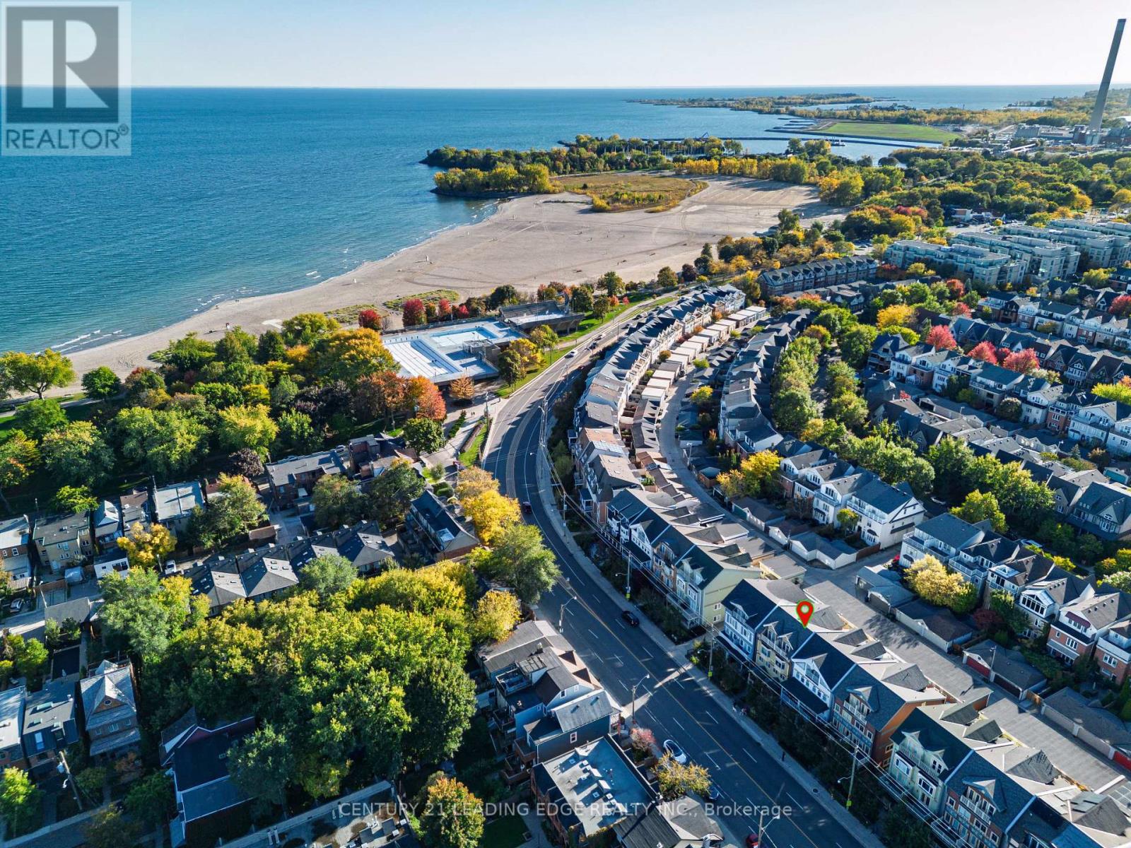 82 Woodbine Avenue, Toronto, Ontario  M4L 2A2 - Photo 4 - E12811420