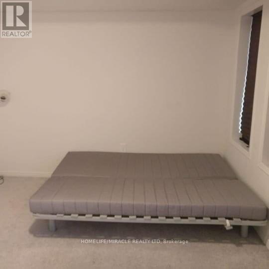 84 Sarita Path, Oshawa (Windfields), Ontario  L1L 0K7 - Photo 12 - E12811562