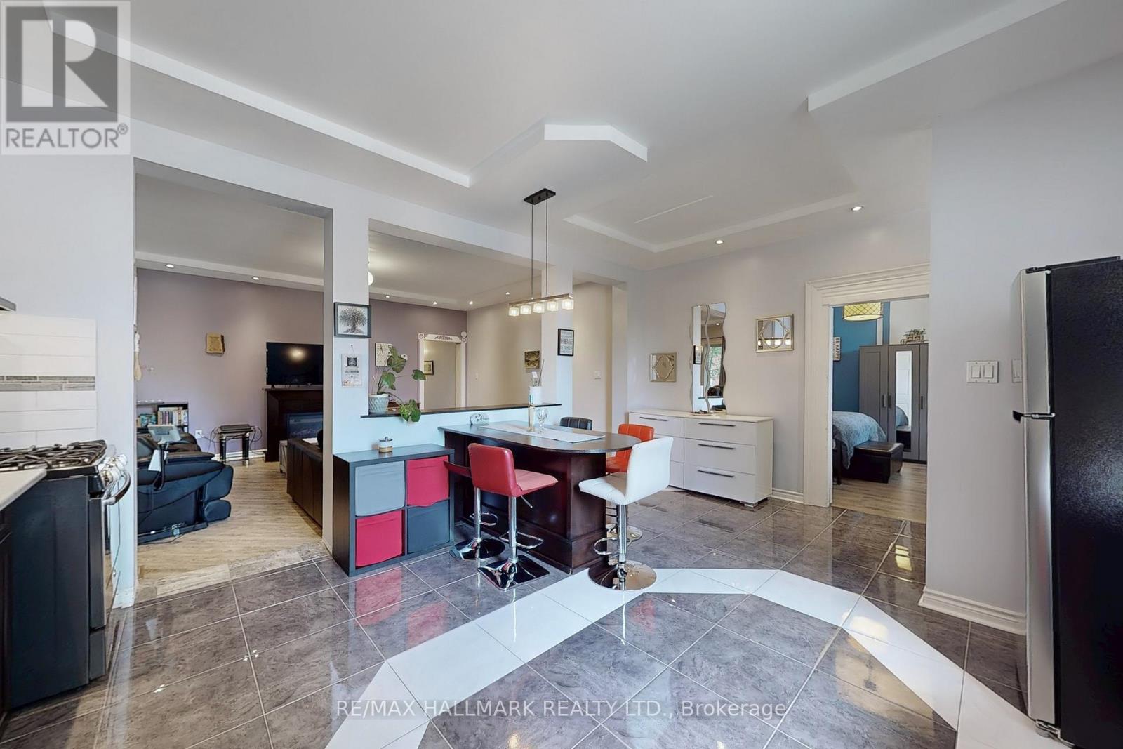 178 Barrie Street, Bradford West Gwillimbury, Ontario  L3Z 1R6 - Photo 13 - N12811328