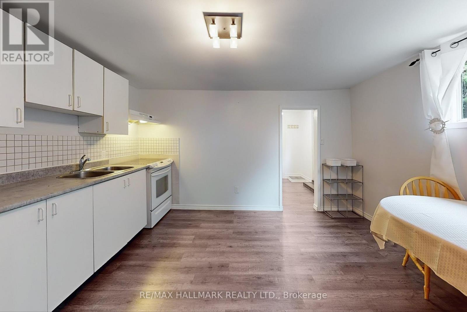 178 Barrie Street, Bradford West Gwillimbury, Ontario  L3Z 1R6 - Photo 34 - N12811328