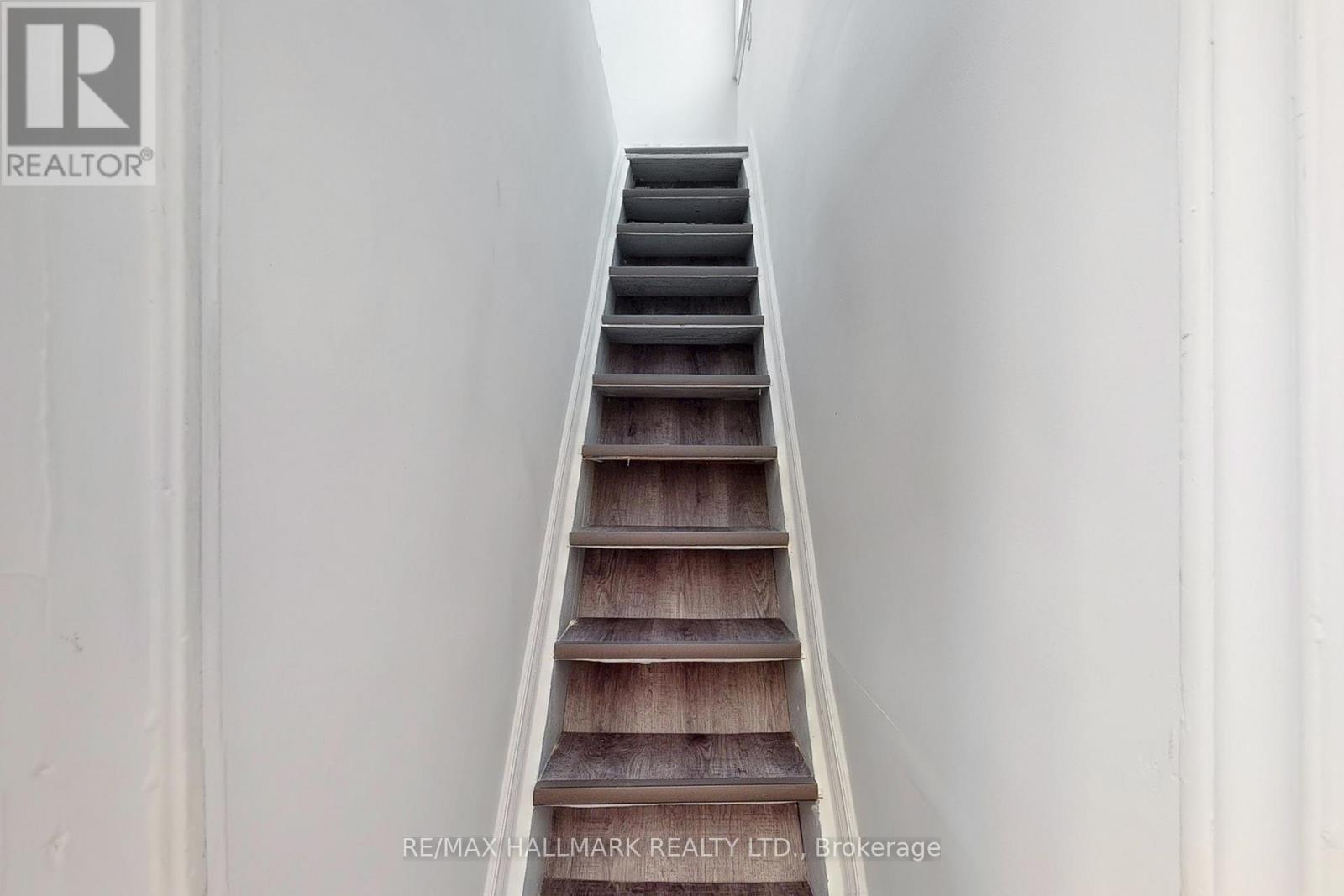 178 Barrie Street, Bradford West Gwillimbury, Ontario  L3Z 1R6 - Photo 41 - N12811328