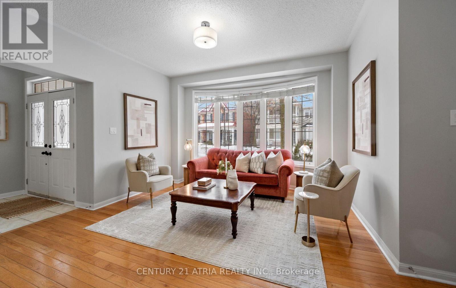 16 Peony Street, Markham, Ontario  L6B 1K9 - Photo 5 - N12811364