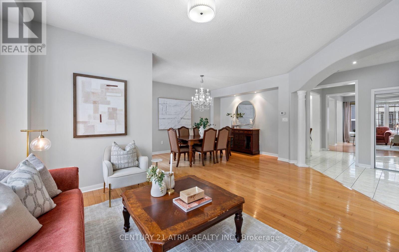 16 Peony Street, Markham, Ontario  L6B 1K9 - Photo 7 - N12811364