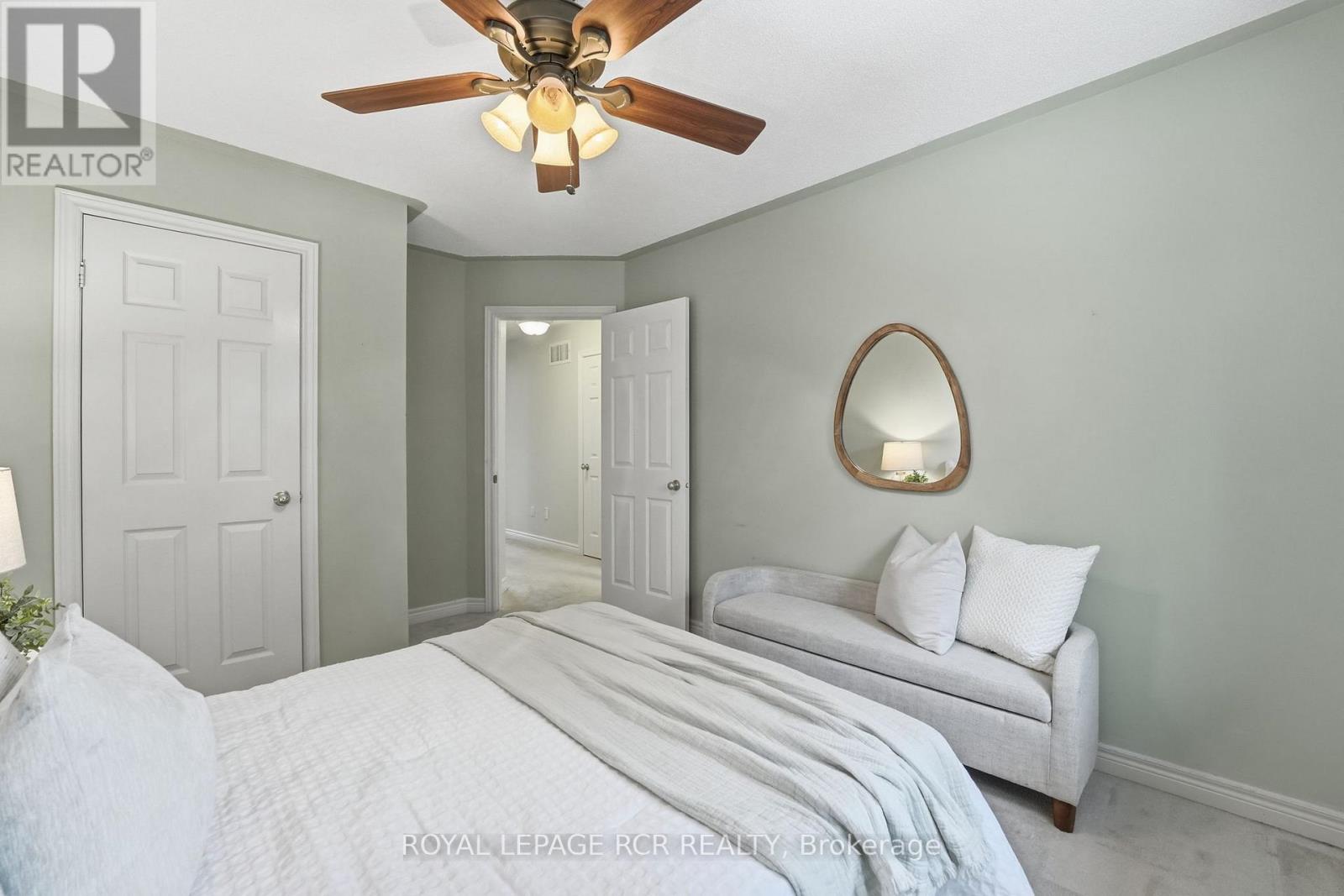 122 Downey Circle, Aurora, Ontario  L4G 7G1 - Photo 29 - N12811428