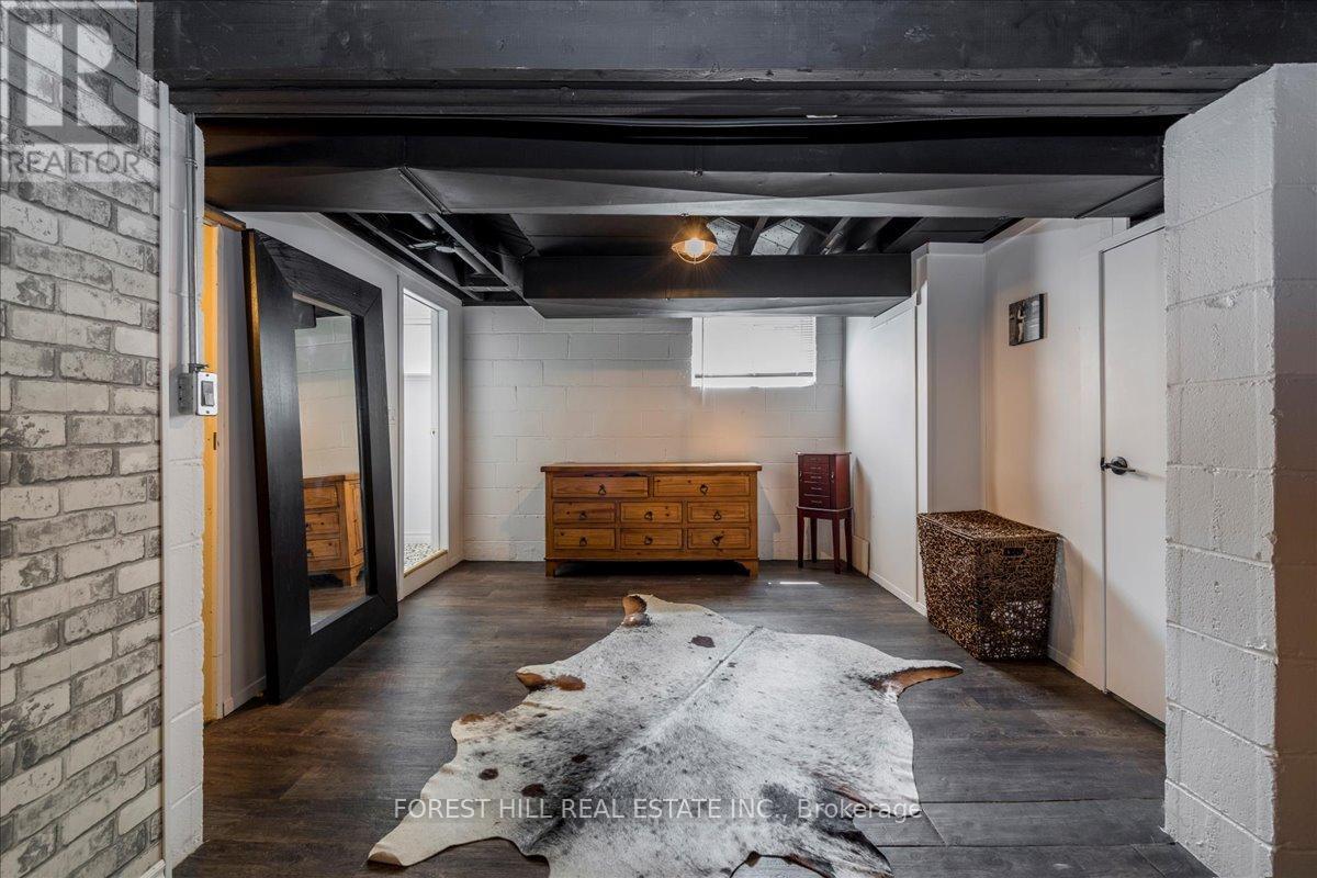 164 Avenue Road, Newmarket, Ontario  L3Y 1N4 - Photo 25 - N12811438