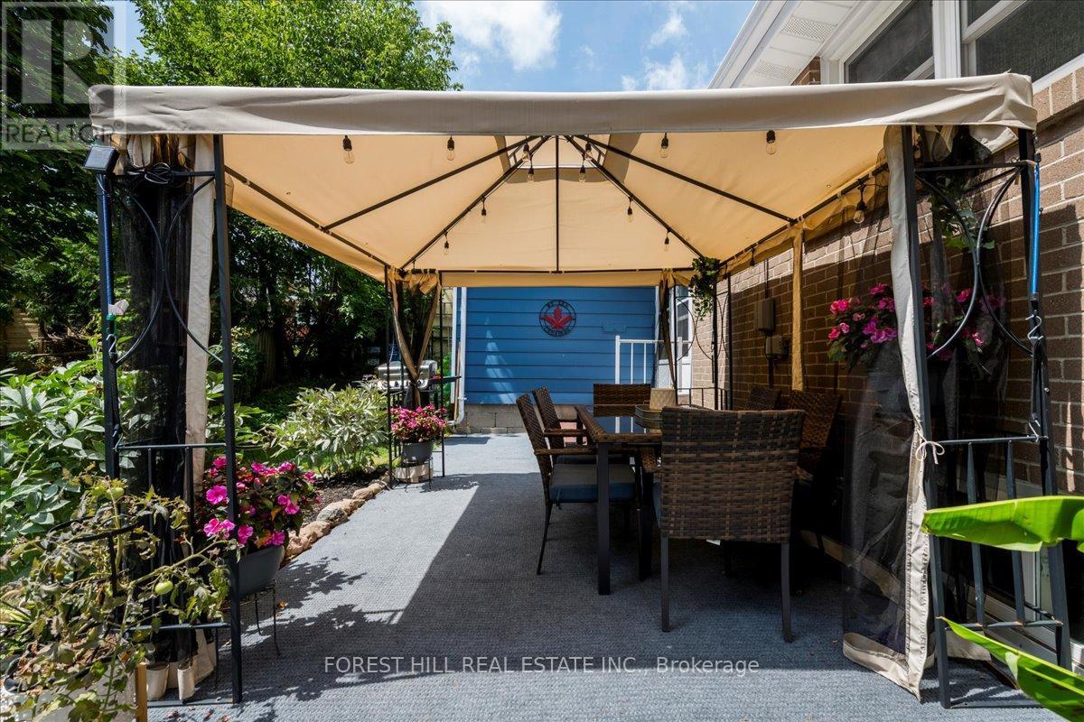 164 Avenue Road, Newmarket, Ontario  L3Y 1N4 - Photo 34 - N12811438