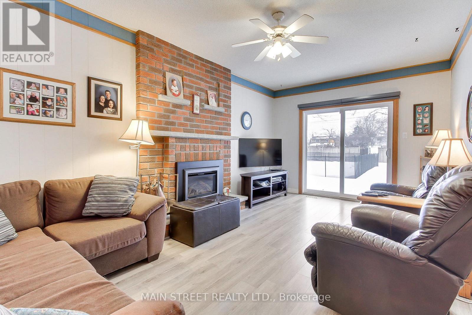 62 Eastman Crescent, Newmarket, Ontario  L3Y 5S1 - Photo 10 - N12811494