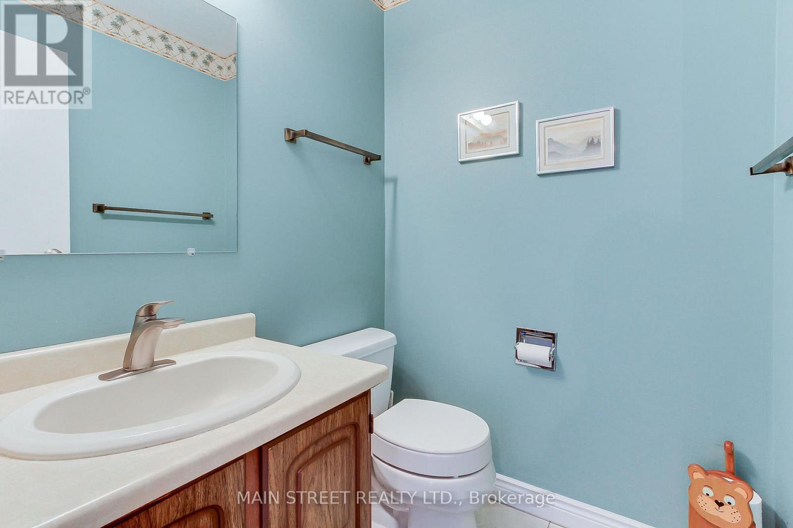 62 Eastman Crescent, Newmarket, Ontario  L3Y 5S1 - Photo 12 - N12811494