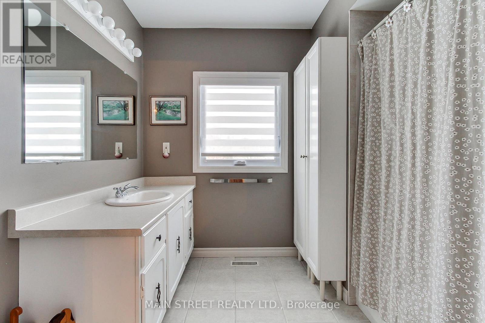 62 Eastman Crescent, Newmarket, Ontario  L3Y 5S1 - Photo 21 - N12811494