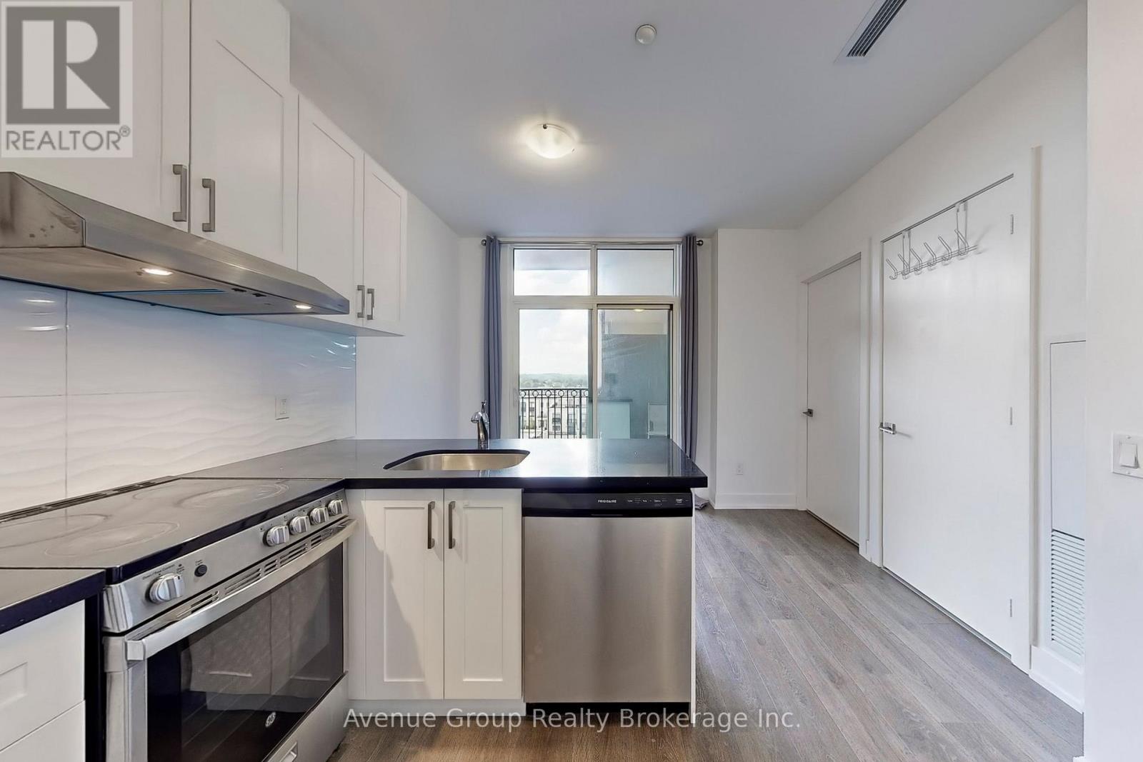 725eb - 278 Buchanan Drive, Markham, Ontario  L3R 1L3 - Photo 9 - N12811512