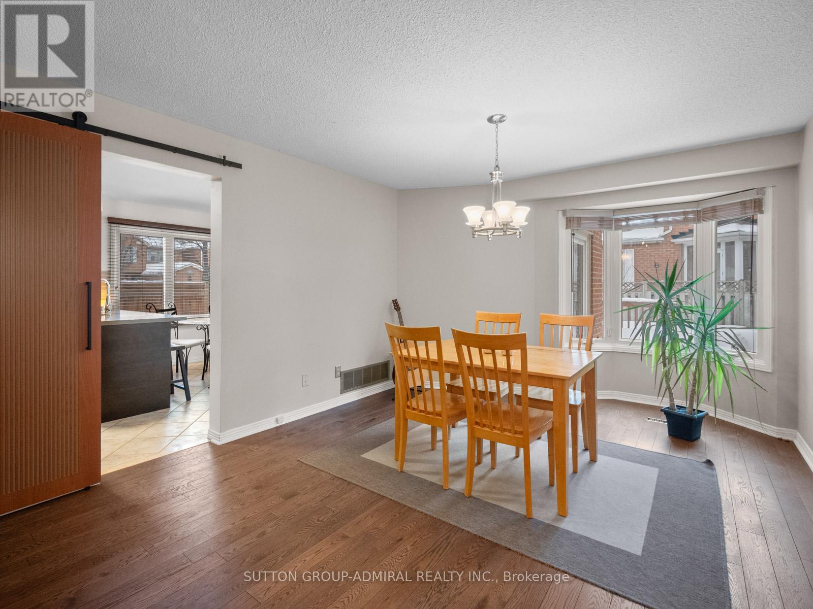 103 Winding Lane, Vaughan, Ontario  L4J 5J1 - Photo 8 - N12811528
