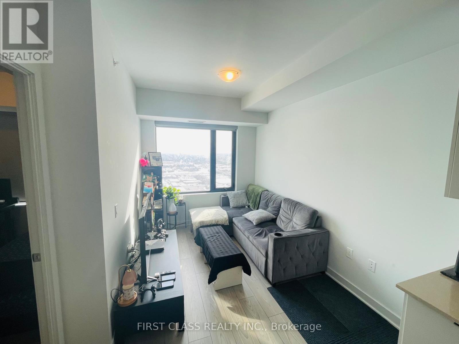 3703 - 2920 Highway 7 Road, Vaughan, Ontario  L4K 0P4 - Photo 7 - N12811532