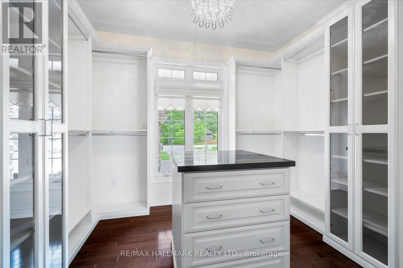 24 Diamond Valley Drive, Oro-Medonte, Ontario  L0L 2E0 - Photo 33 - S12811314