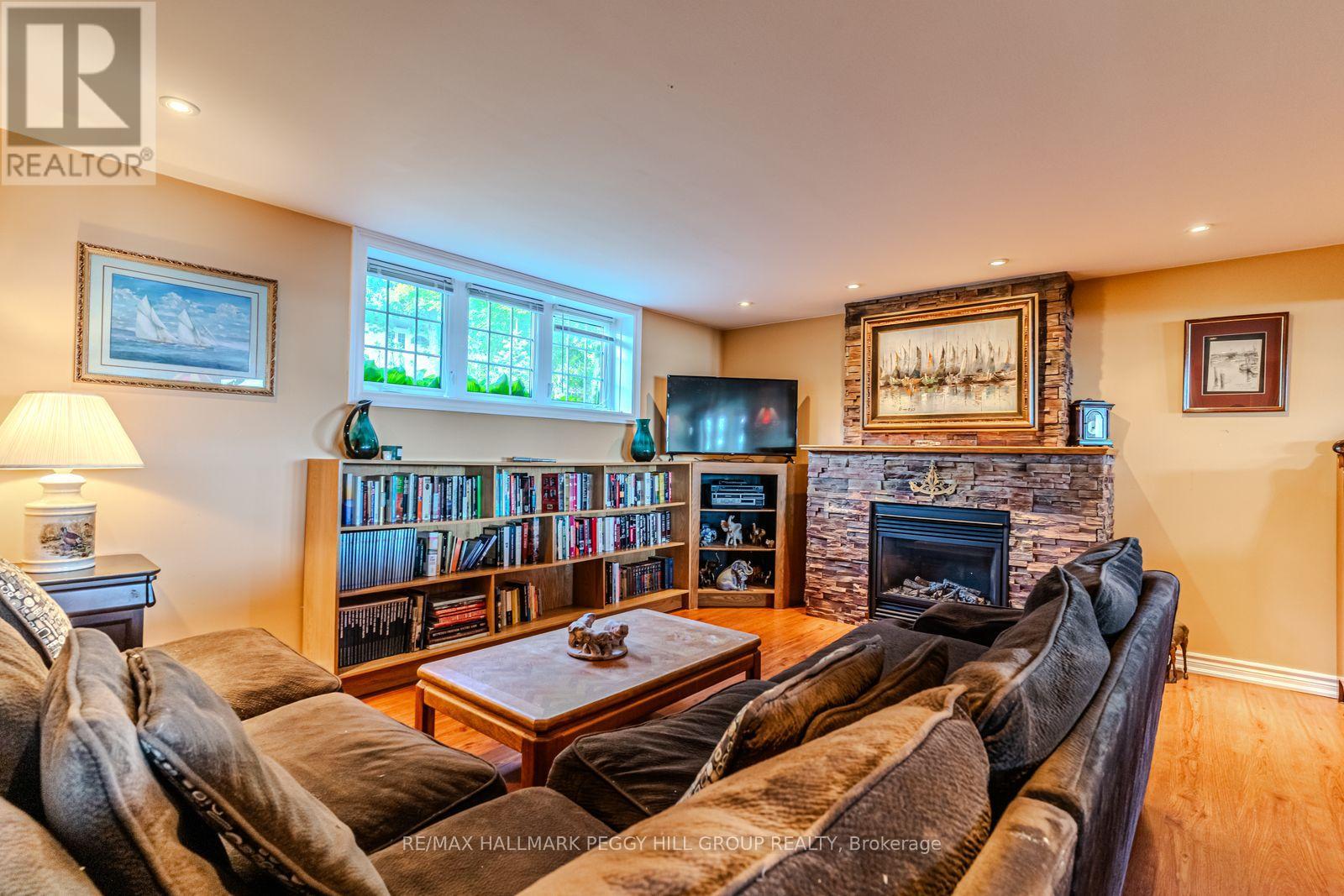 383 Peek-A-Boo Trail, Tiny, Ontario  L9M 0B3 - Photo 22 - S12811416