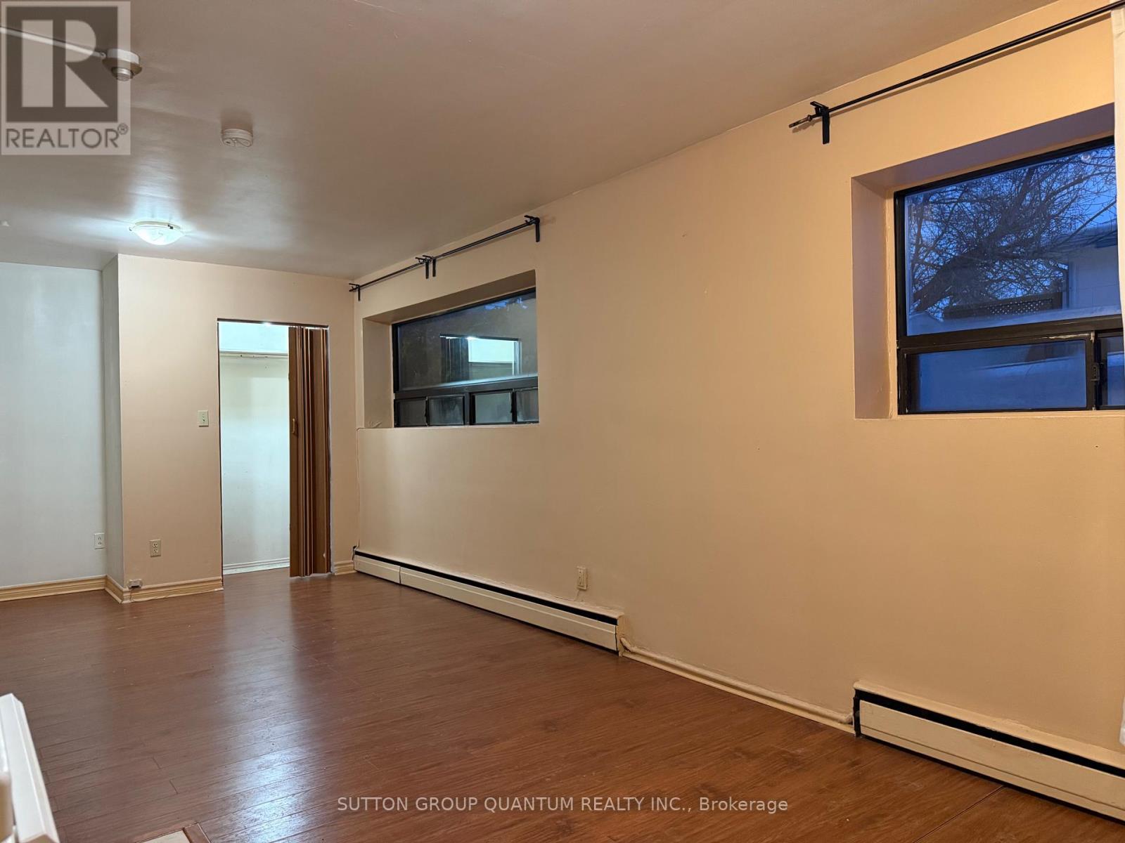 5 - 25a Milton Street, Toronto, Ontario  M8Y 2X7 - Photo 11 - W12558832