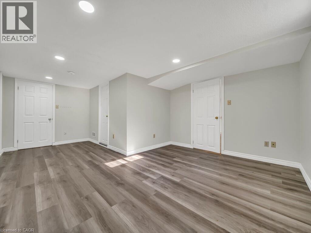 860 Vine Street, Cambridge, Ontario  N3H 2Z5 - Photo 39 - 40806908