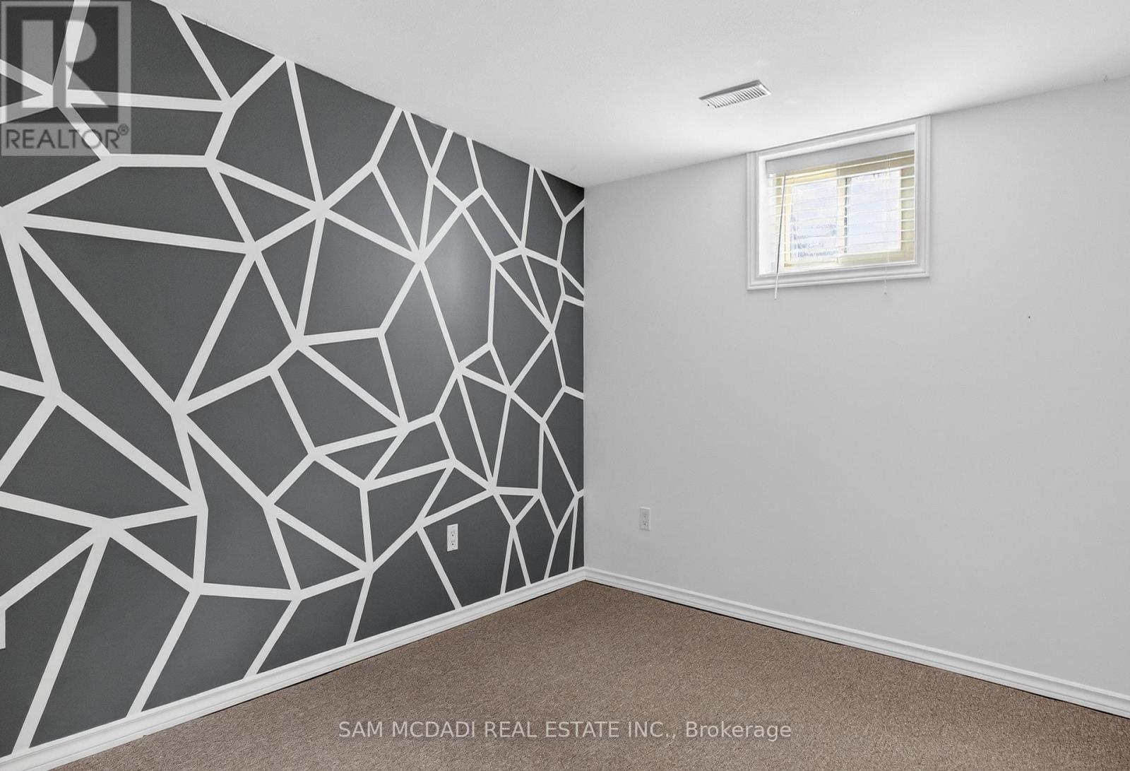 1655 Springwell Avenue, Mississauga, Ontario  L5J 3J1 - Photo 24 - W12811316