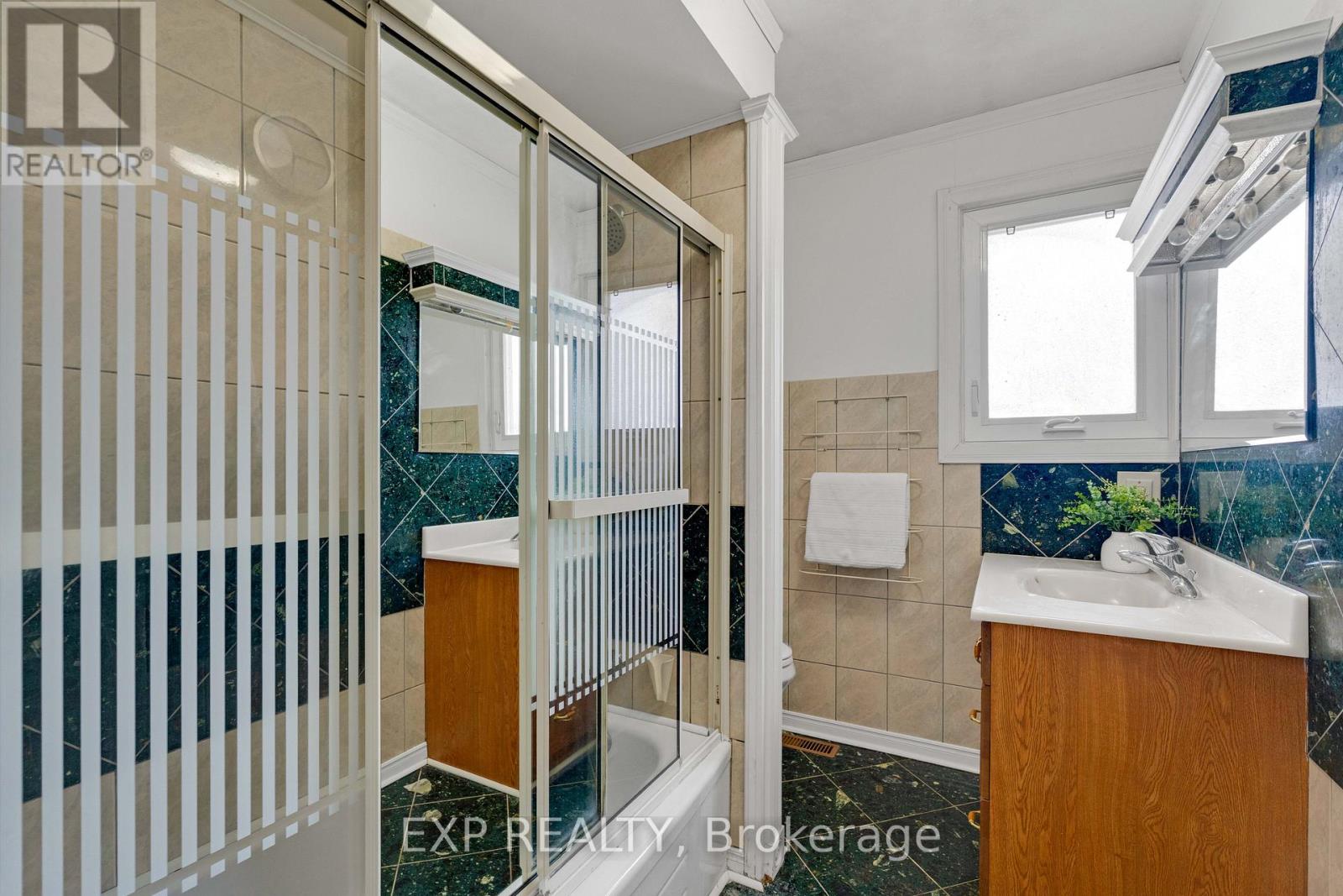 4 - 1180 Mississauga Valley Boulevard, Mississauga, Ontario  L5A 3M9 - Photo 21 - W12811372