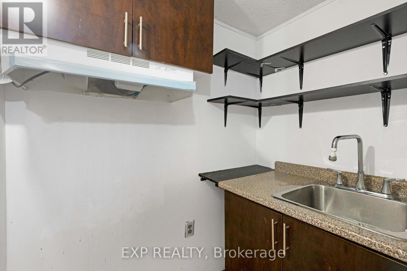 4 - 1180 Mississauga Valley Boulevard, Mississauga, Ontario  L5A 3M9 - Photo 25 - W12811372