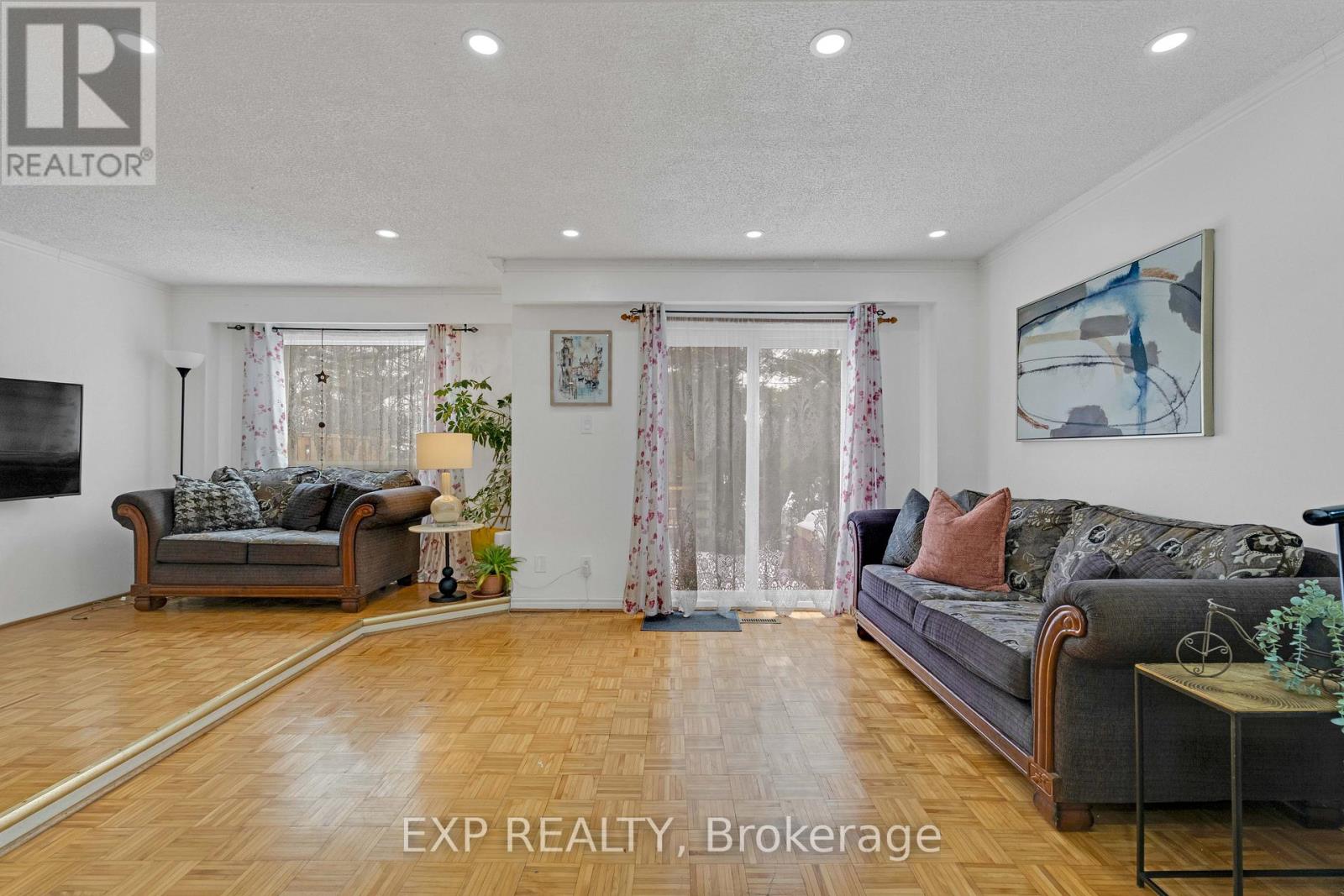 4 - 1180 Mississauga Valley Boulevard, Mississauga, Ontario  L5A 3M9 - Photo 4 - W12811372