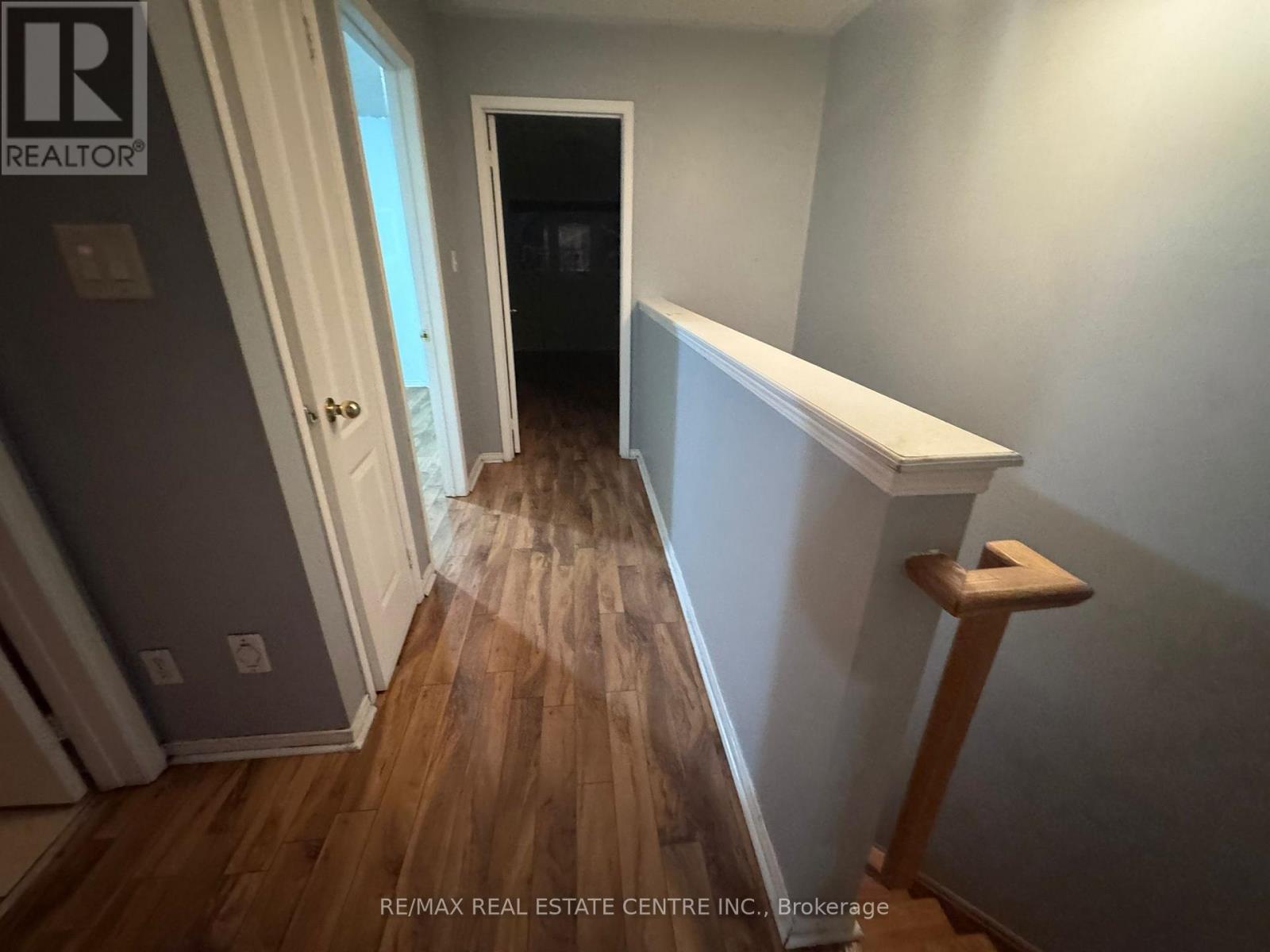 23 Lonestar Crescent, Brampton, Ontario  L7A 2H9 - Photo 7 - W12811394