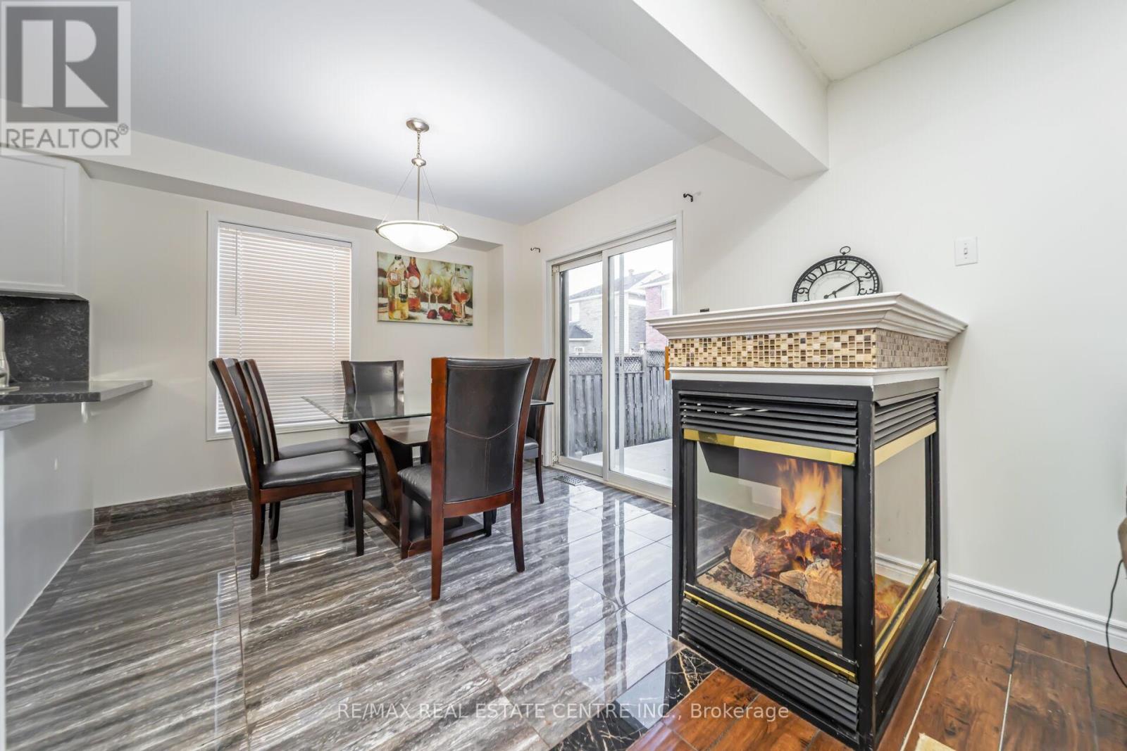 30 Florence Drive, Brampton, Ontario  L7A 2M2 - Photo 17 - W12811404