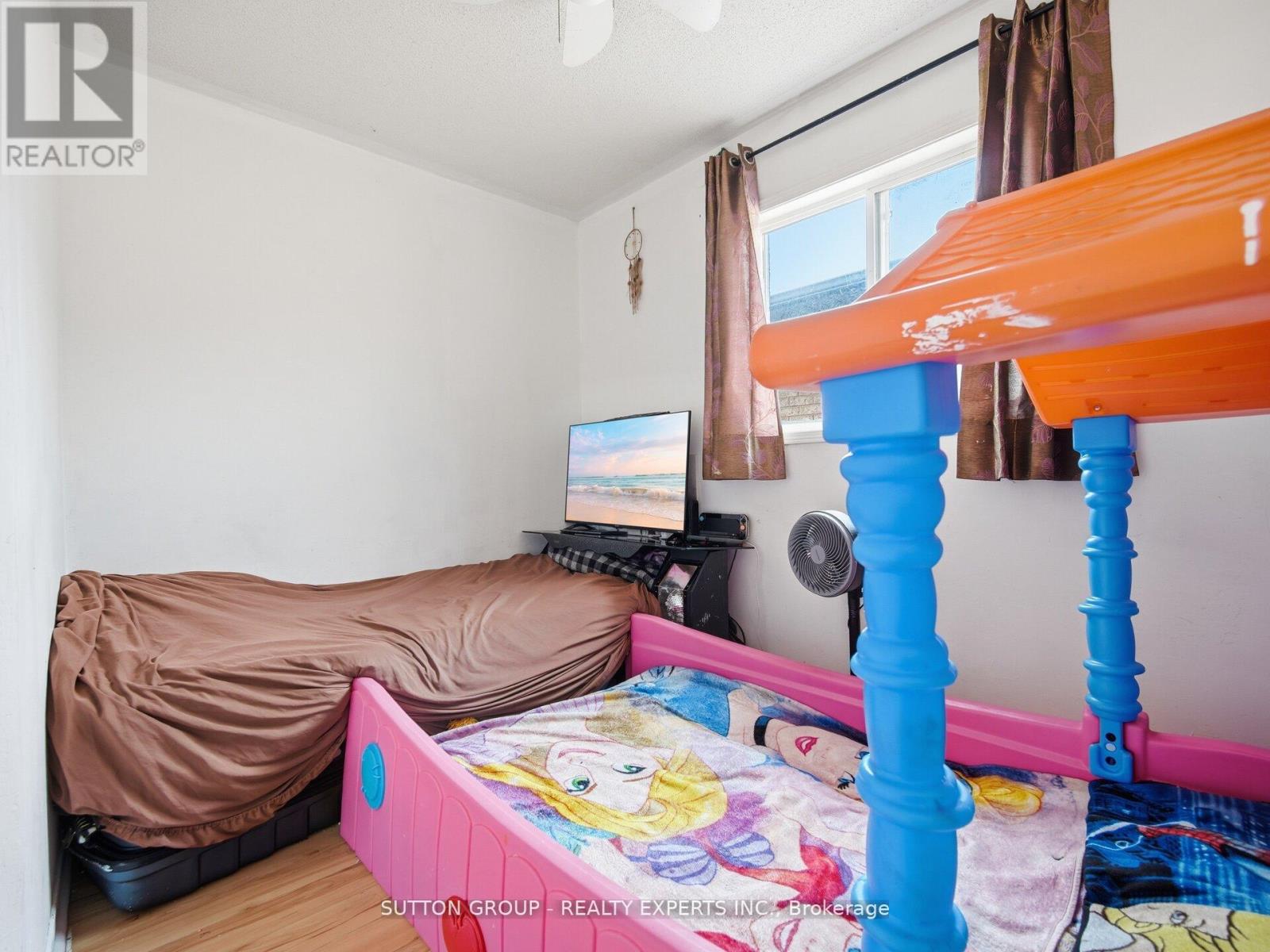 45 Ridgefield Court, Brampton, Ontario  L6P 1B4 - Photo 27 - W12811422