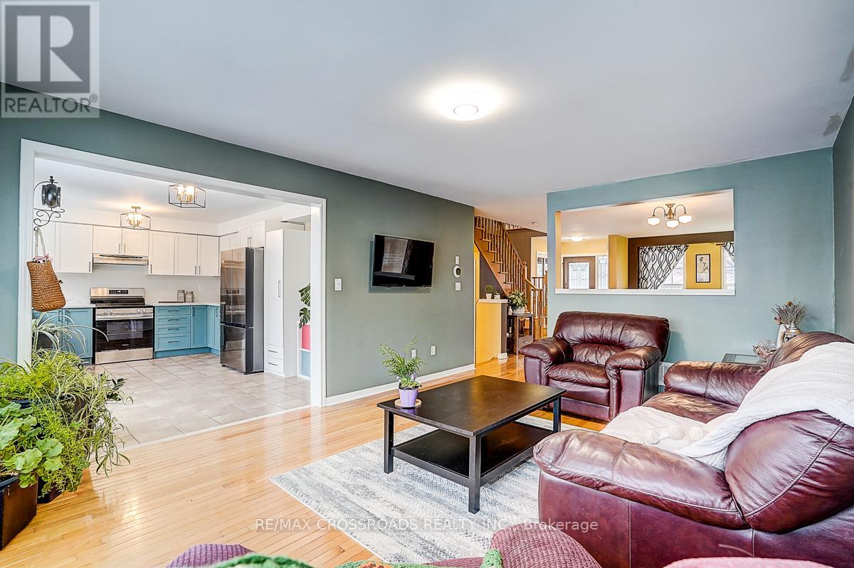 597 Caverhill Crescent, Milton, Ontario  L9T 5K1 - Photo 15 - W12811442