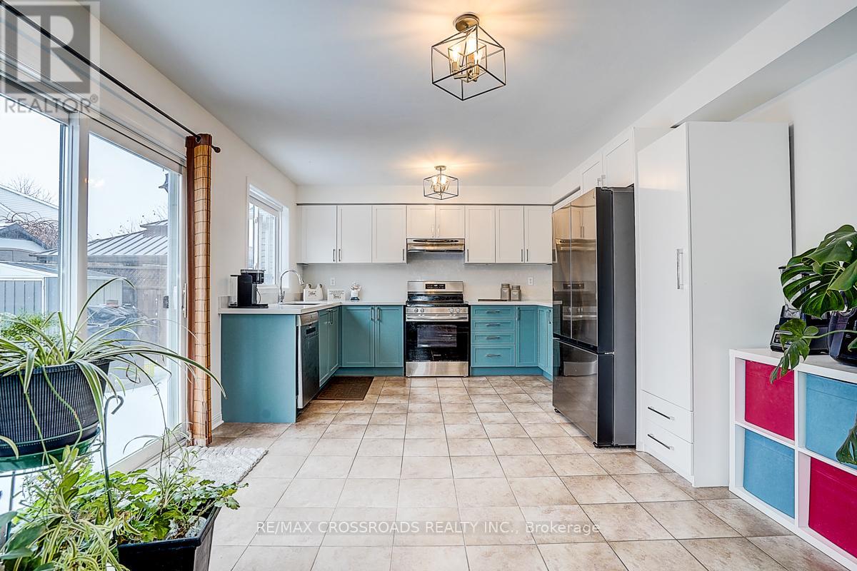 597 Caverhill Crescent, Milton, Ontario  L9T 5K1 - Photo 18 - W12811442