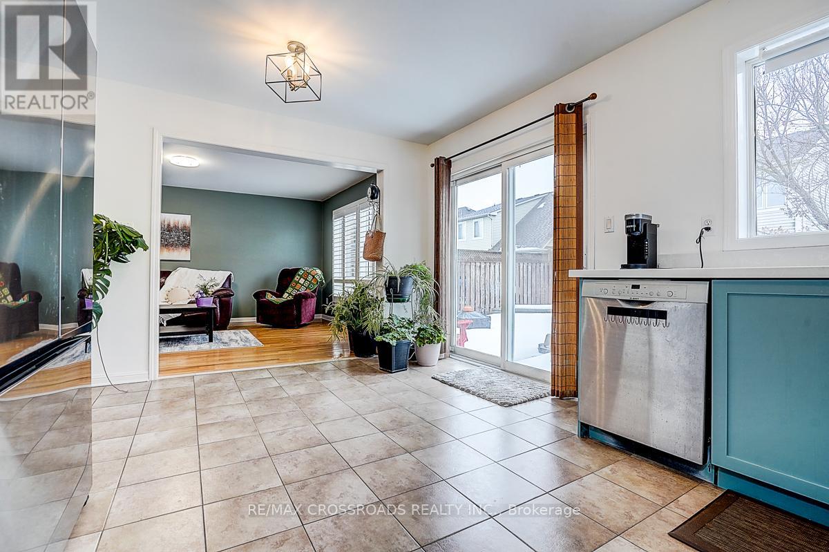 597 Caverhill Crescent, Milton, Ontario  L9T 5K1 - Photo 24 - W12811442