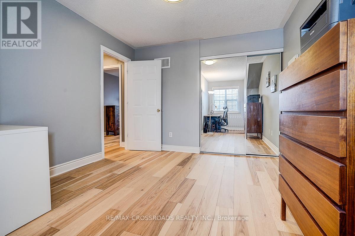 597 Caverhill Crescent, Milton, Ontario  L9T 5K1 - Photo 39 - W12811442