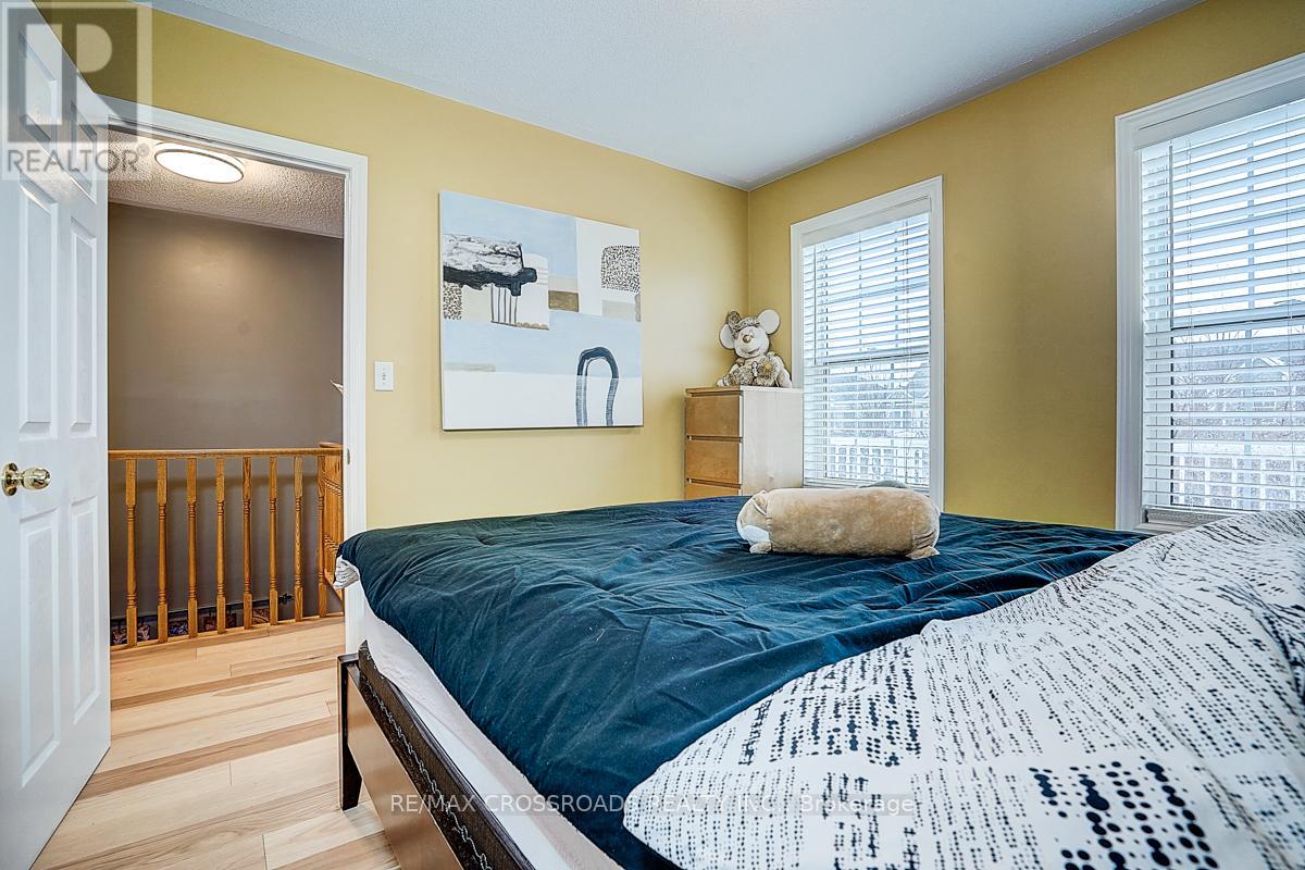 597 Caverhill Crescent, Milton, Ontario  L9T 5K1 - Photo 42 - W12811442