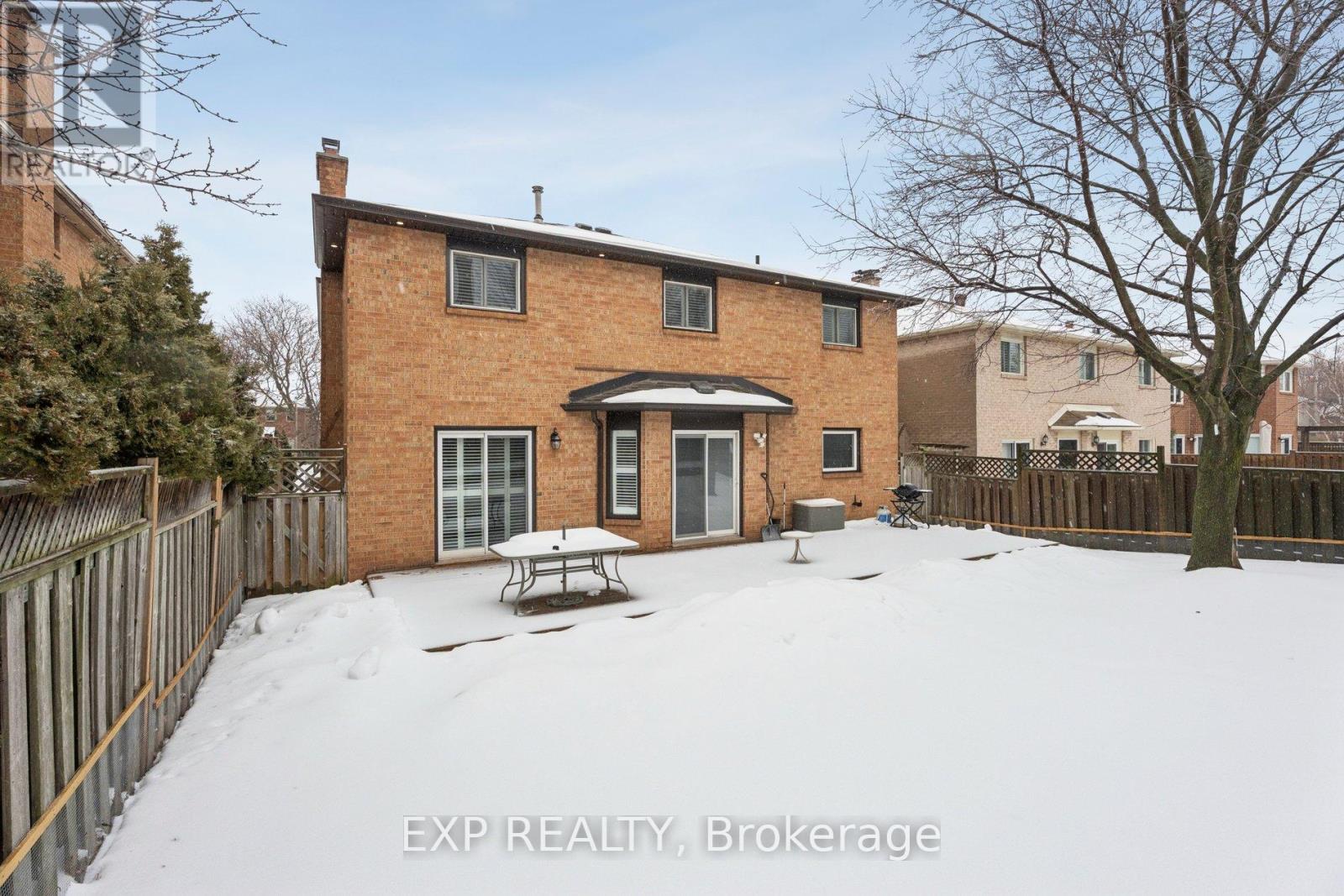 209 Nottingham Drive, Oakville, Ontario  L6H 4H7 - Photo 49 - W12811466