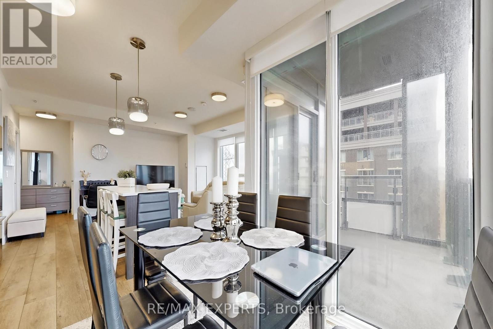 1007 - 500 Brock Avenue, Burlington, Ontario  L7S 0A5 - Photo 13 - W12811514