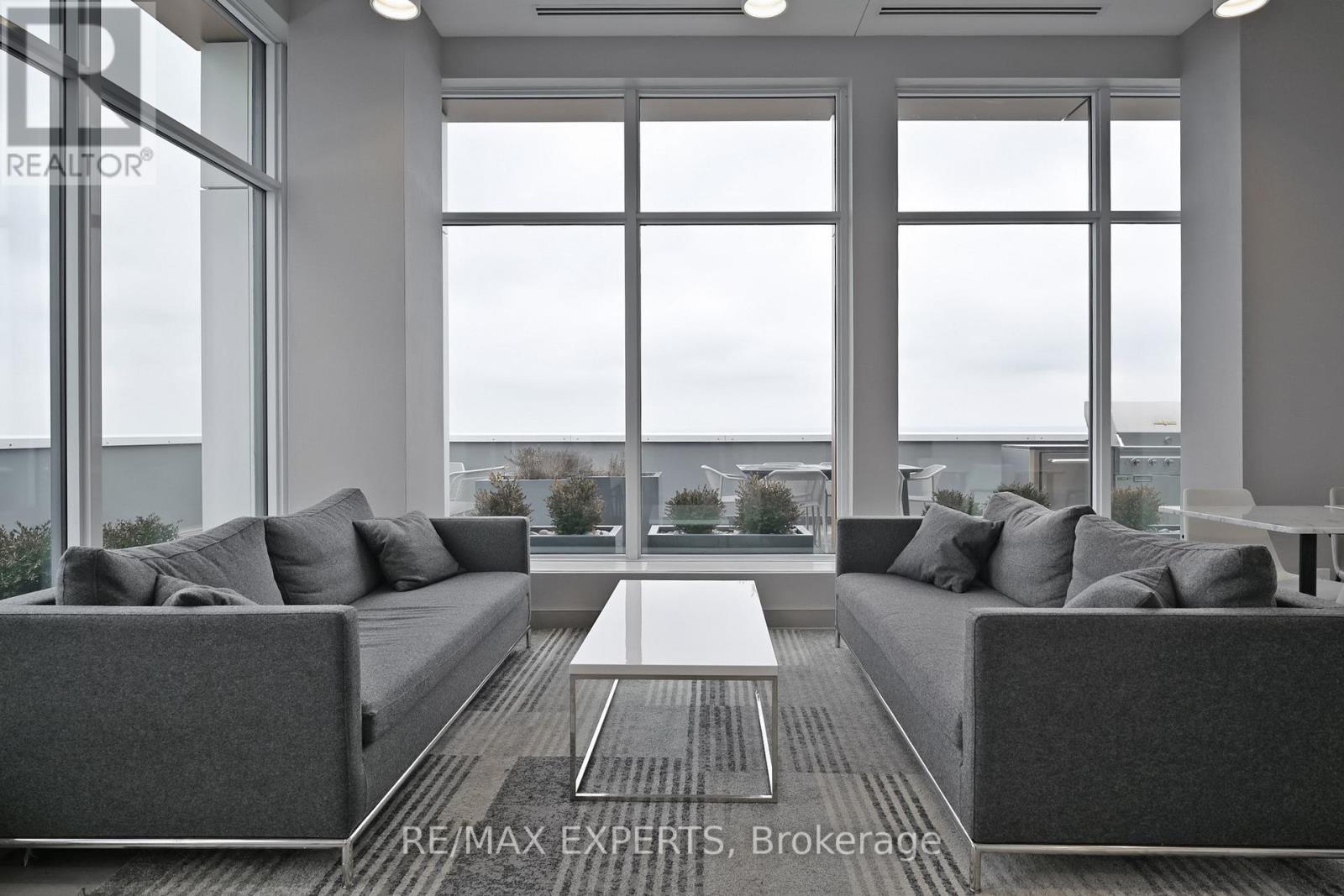 1007 - 500 Brock Avenue, Burlington, Ontario  L7S 0A5 - Photo 32 - W12811514