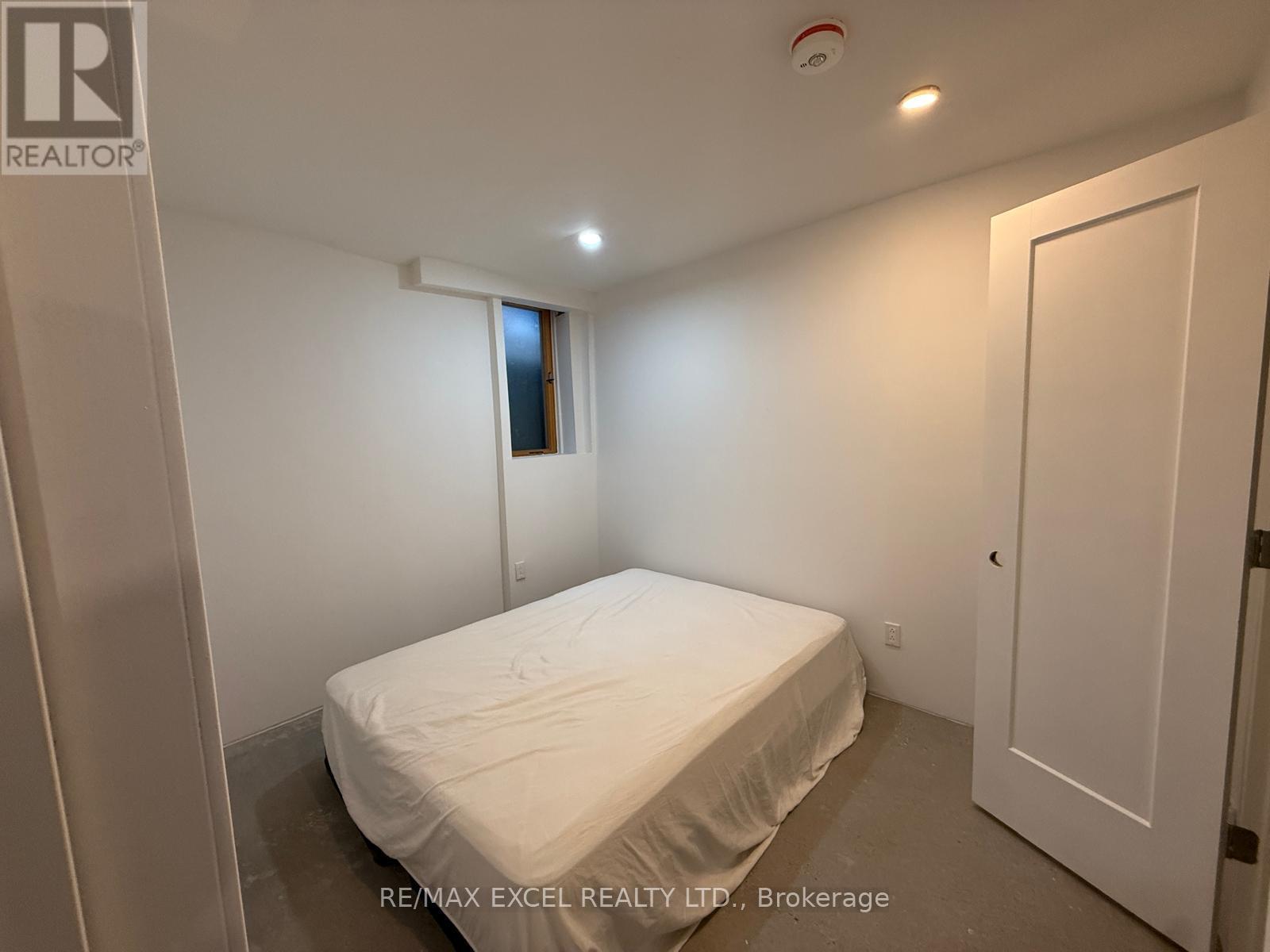 Basement - 46 Bartonville Avenue W, Toronto, Ontario  M6M 2B5 - Photo 12 - W12811520