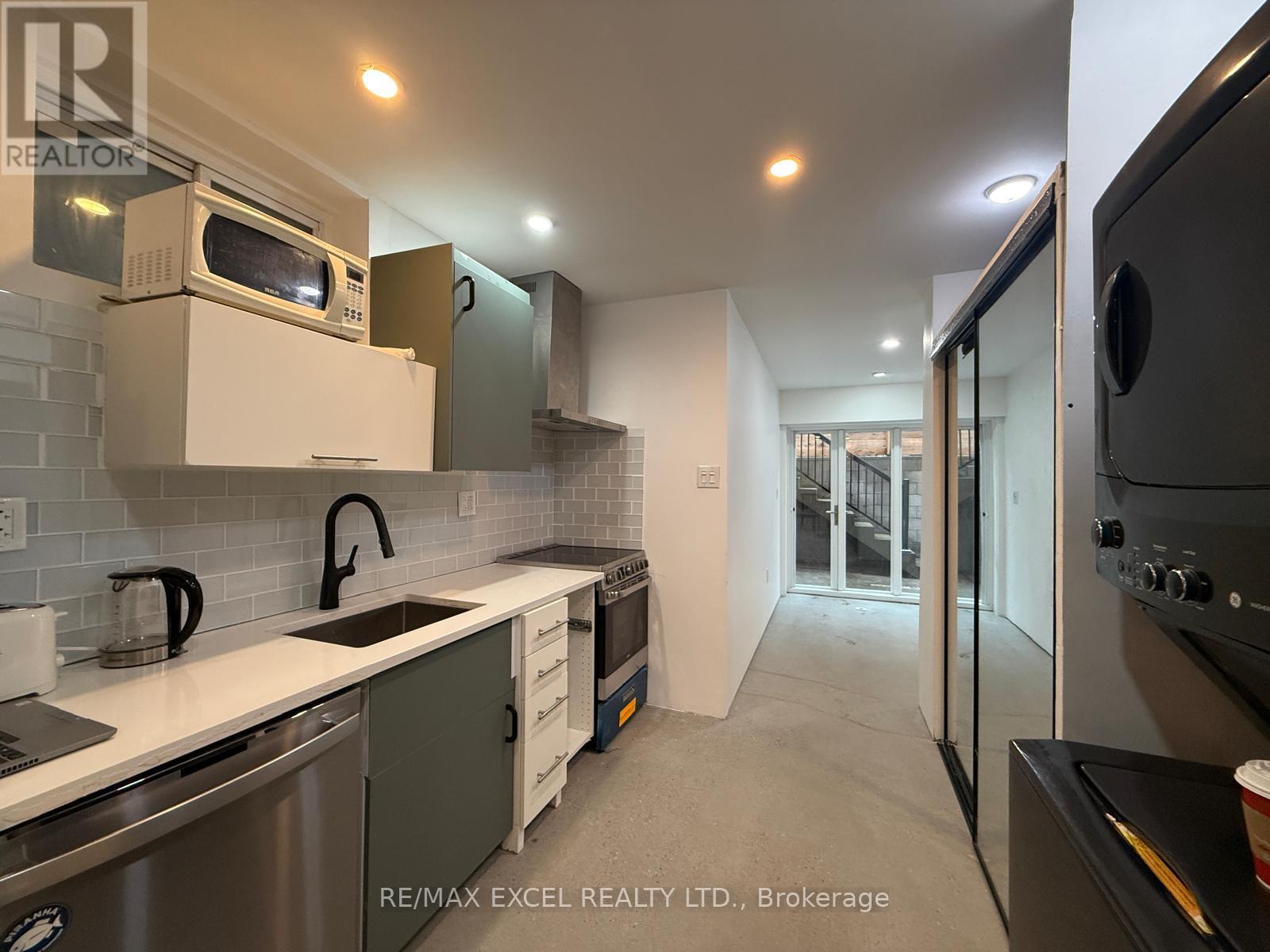 Basement - 46 Bartonville Avenue W, Toronto, Ontario  M6M 2B5 - Photo 8 - W12811520