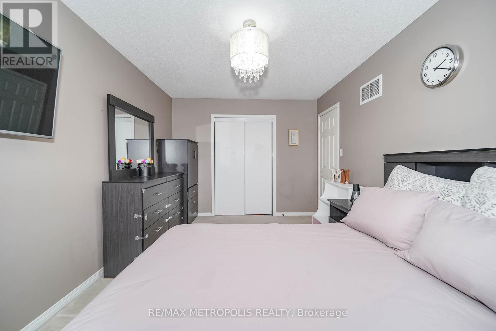 30 Todmorden Drive, Brampton, Ontario  L7A 1M6 - Photo 30 - W12811538